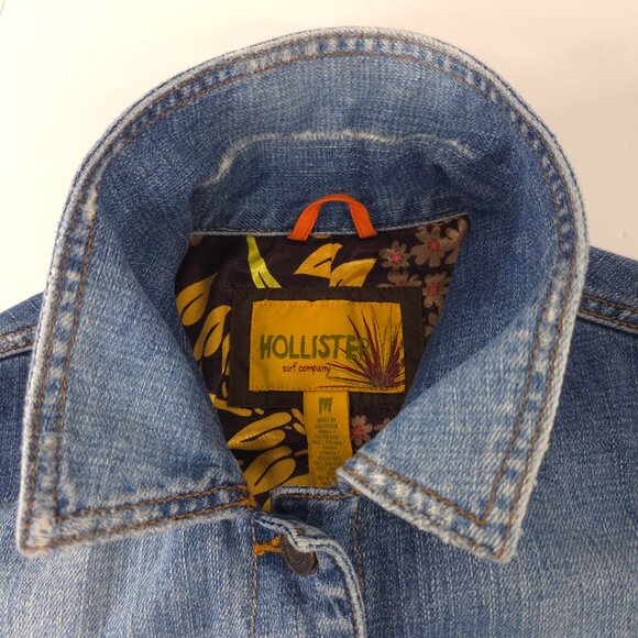 VINTAGE Y2K HOLLISTER BLUE DENIM JACKET WOMENS SIZE MEDIUM POCKETS FLORAL LINING - Picture 6 of 16
